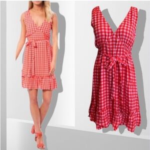 Spring /Summer Gianni Bini V Neck Gingham Sundress.size small